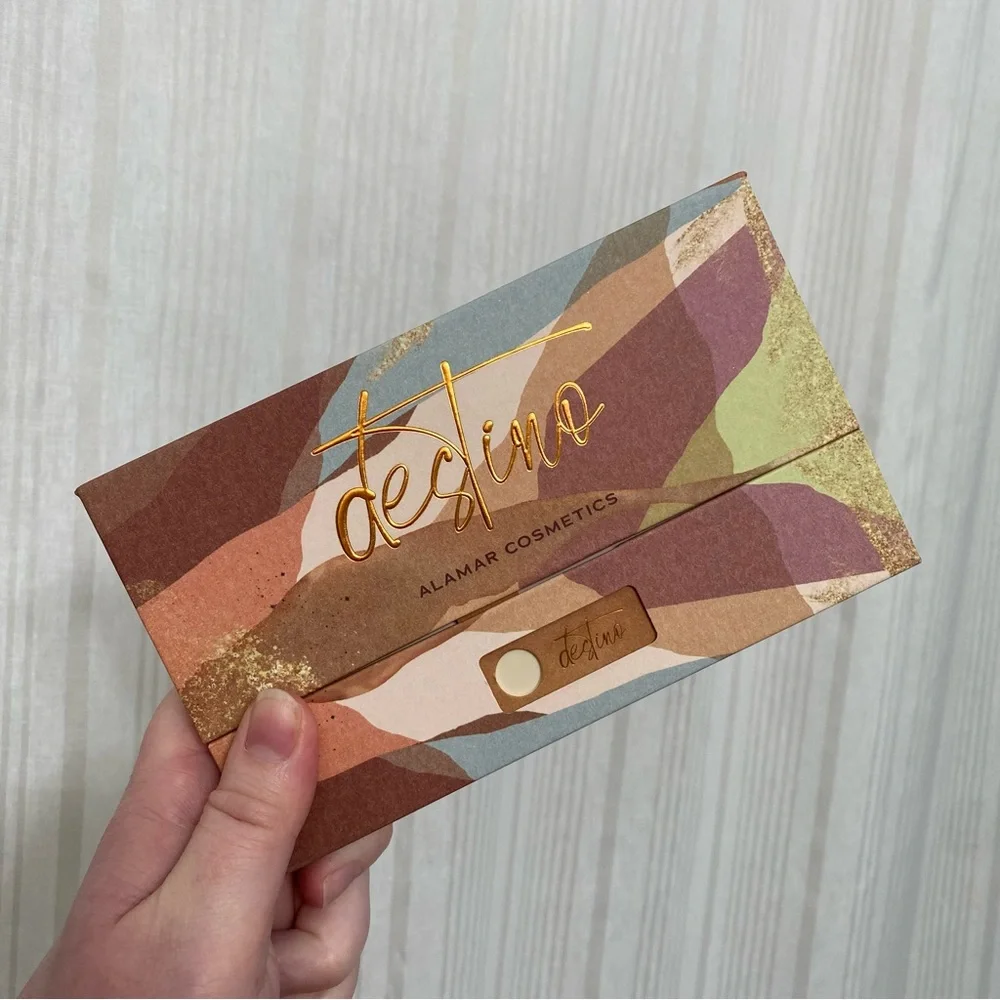 🌈5/$25 BUNDLE! NIB🔥 Alamar Cosmetics Destino Eyeshadow Palette - Picture 4 of 7